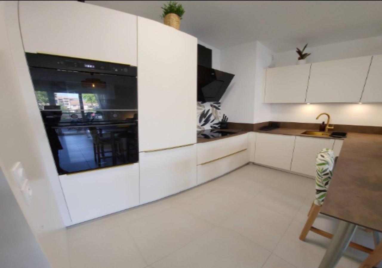 T2 Evasion Azur- 4 Pers,150 Mer, Terrasse, Parking - Capitalchic Services Appartement Fréjus
